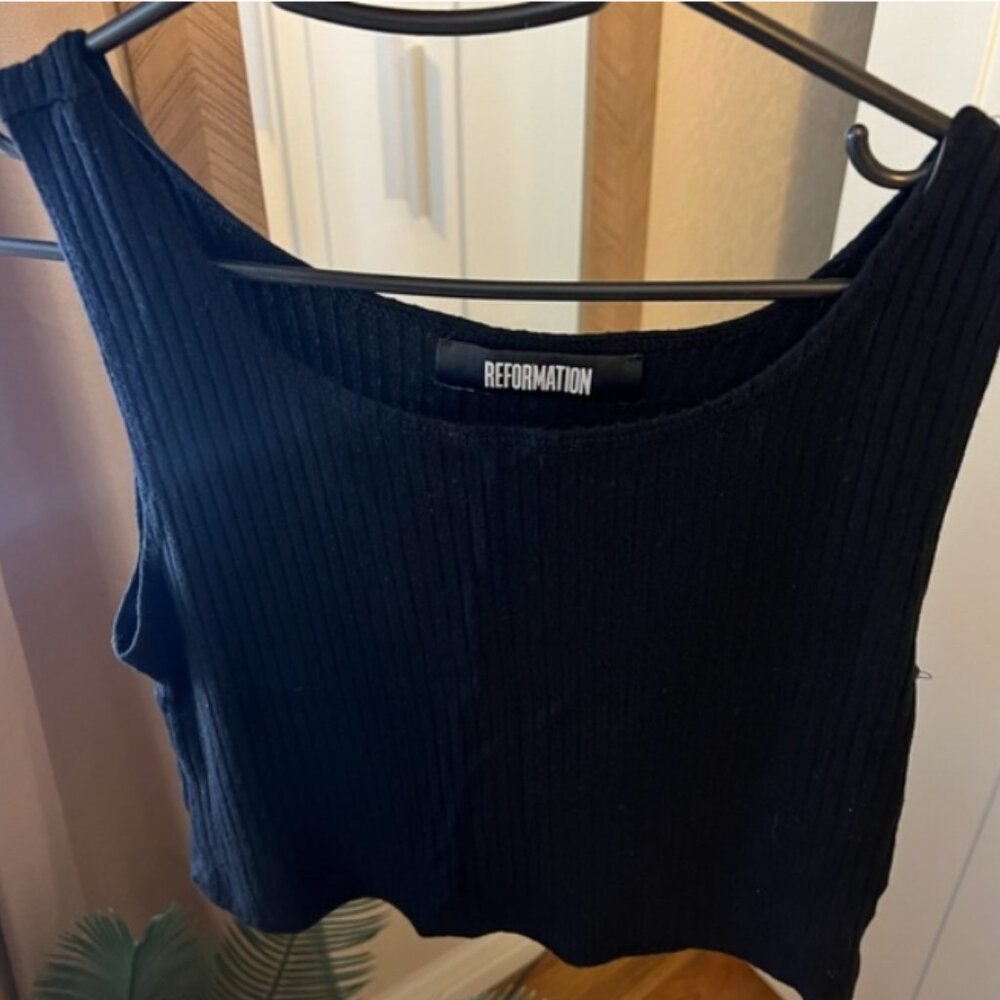 Reformation Ribbed Cropped Tank (Sz L)